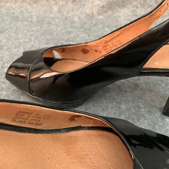 Clarks Artisan Women's Patent Leather Black Shoes Sling Back Heel Peep Toe Shoes - Picture 9 of 12